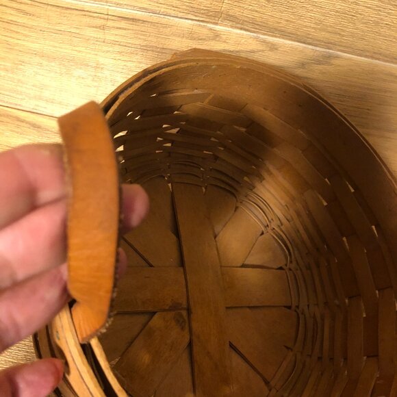 Longaberger basket dated 1995 and signed basket with two side leather handles - Picture 4 of 9
